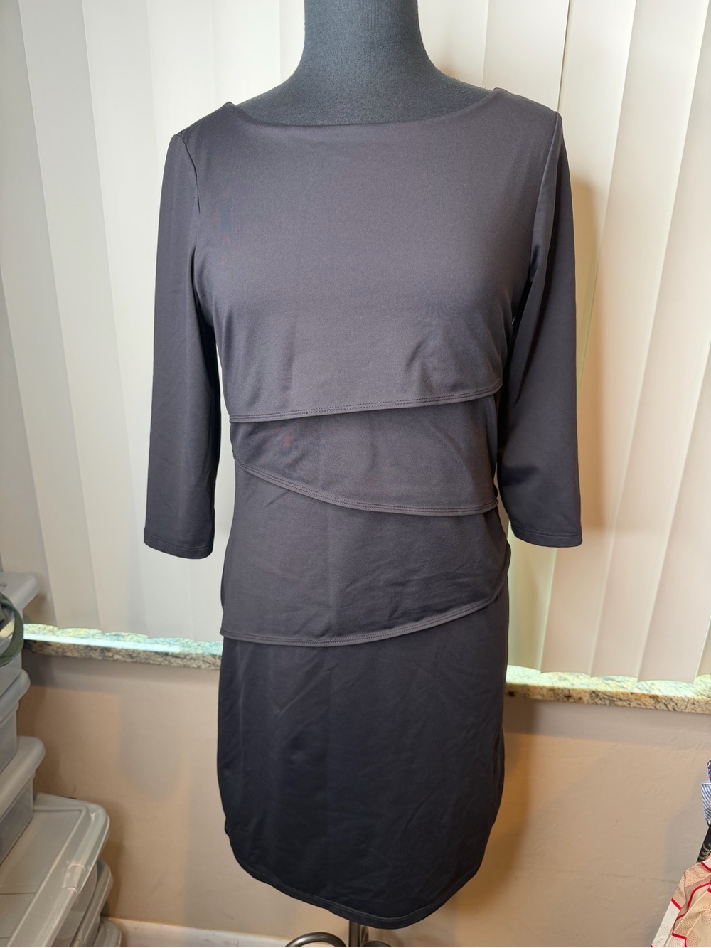 J. McLaughlin Nicola Black Sheath Dress in Catalina cloth Size Medium